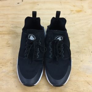 Nike Air Huarache running shoe